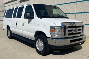 En iyi şimdi 2013 f-ord E-350 XLT - Product Image 3