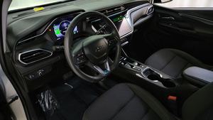 2023 c-h-e-v-r-o-l-e-t B o l t EV 1LT FWD düşük kilometre ve uygun fiyat ile stok sevkiyat için hazır