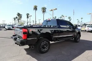 中古2024フォードF-250スーパーデューティープラチナクルーキャブ4WD - Product Image 3