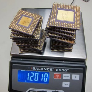 二手英特尔黄金中央处理器陶瓷处理器废料，适用于台式机黄金恢复插座类型