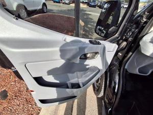 2017 Ford Transit-150 baz otomatik FWD ile hafif deri iç sol direksiyon R18 lastik boyutu alaşım portbagaj arka kamera - Product Image 2