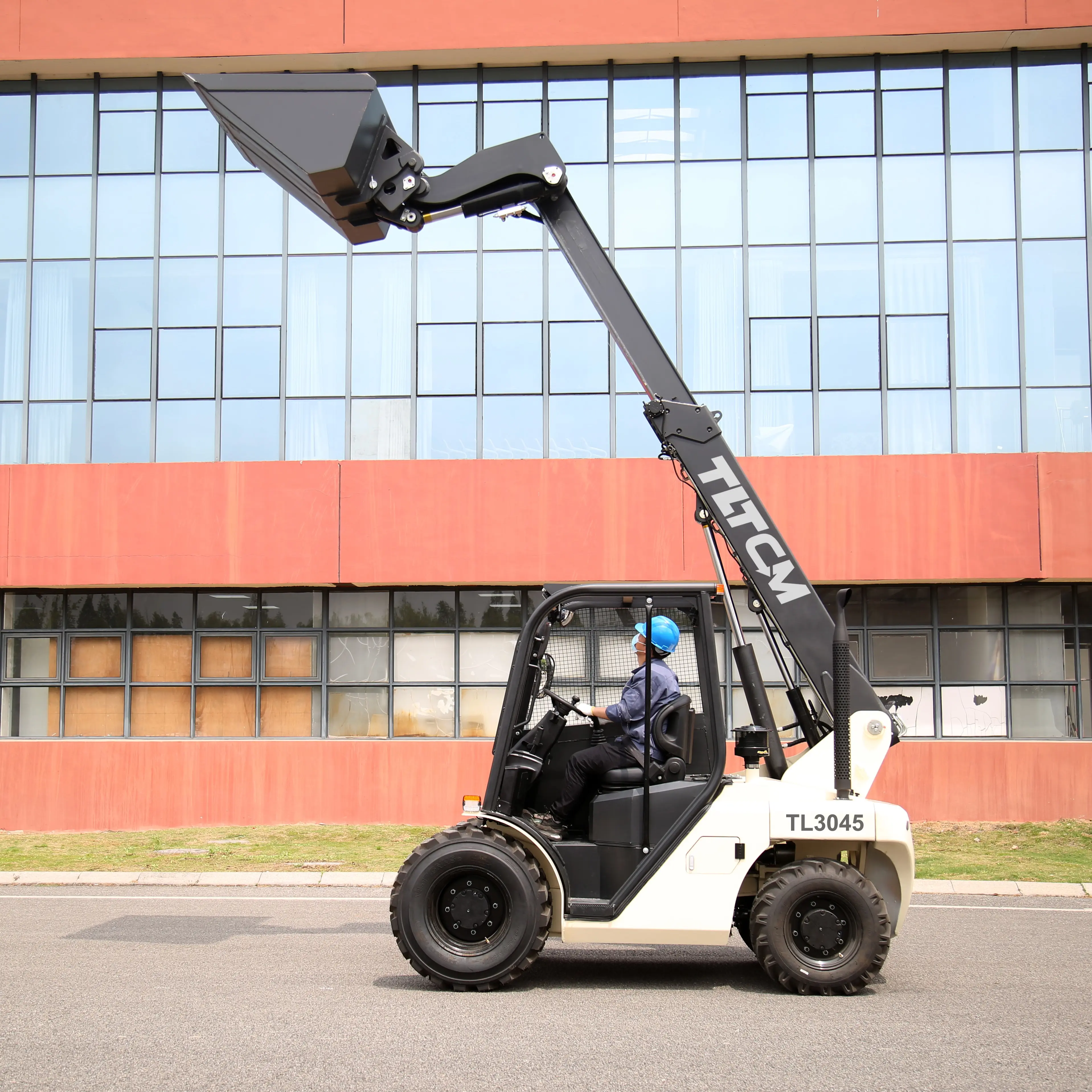 TLTCM 3 Tonnen Telehandler Teleskop-Händer Chariot Telescopique