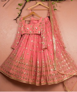 ชุดจอร์เจียสไตล์อินเดียแบบหนาพร้อมเย็บปักถักร้อยและชุดลำดับ Lehenga Choli สามารถแนบได้ใน Lehenga และ Net Dupatta - Product Image 1