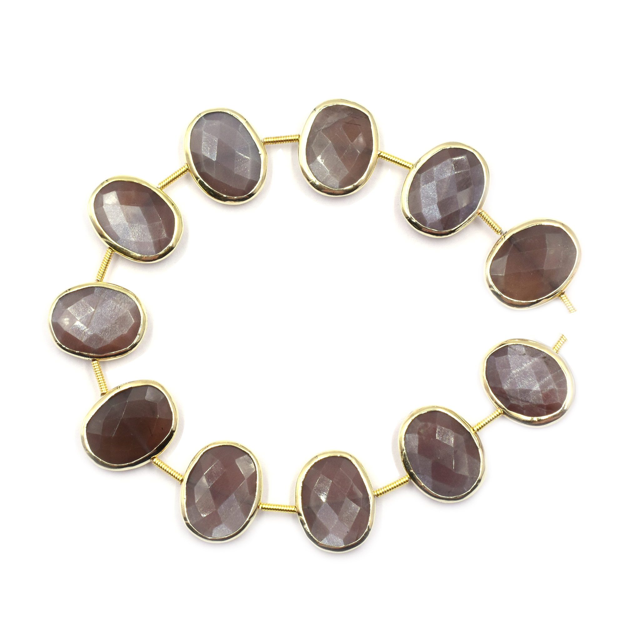 สีน้ำตาล