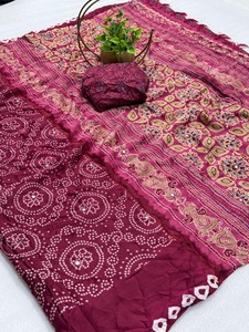 Kalamkari Bandhej Vol 8 Heritage & Royal Look Pure Moss Kalamkari Saree with <span class=keywords><strong>Super</strong></span> Mirror Work