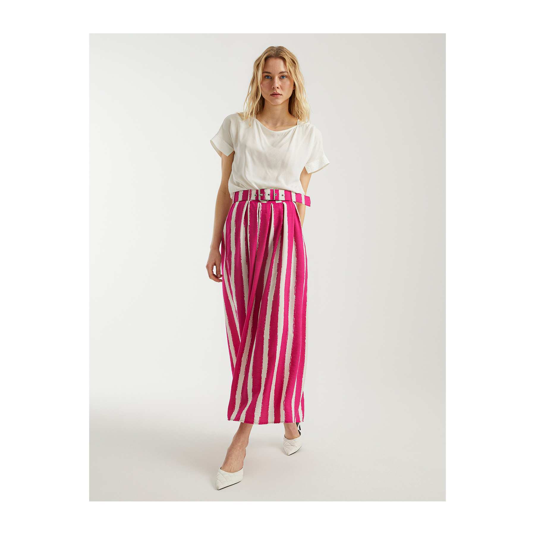 FUCHSIA-ECRU