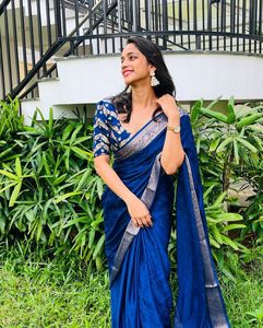 רך מצעים ג 'ורג' ט bandhej Saree עם ג pallu עבודה & לטקס unstriped פועל חולצה 4 צבעים זמינים