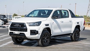 בשימוש הטוב ביותר 2022 2023 2024 toyota hilux gr ספורט בצבע שונה