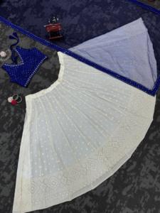 批发2024美丽刺绣花多线钻石工作新娘Lehenga Choli优雅婚纱<span class=keywords><strong>9000</strong></span>天鹅绒