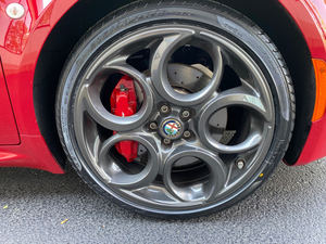 Temiz başlık 2022 kullanılan ALFA ROMEO 4C lansman sürümü COUPE RWD-kapı teslim kapı - Product Image 6