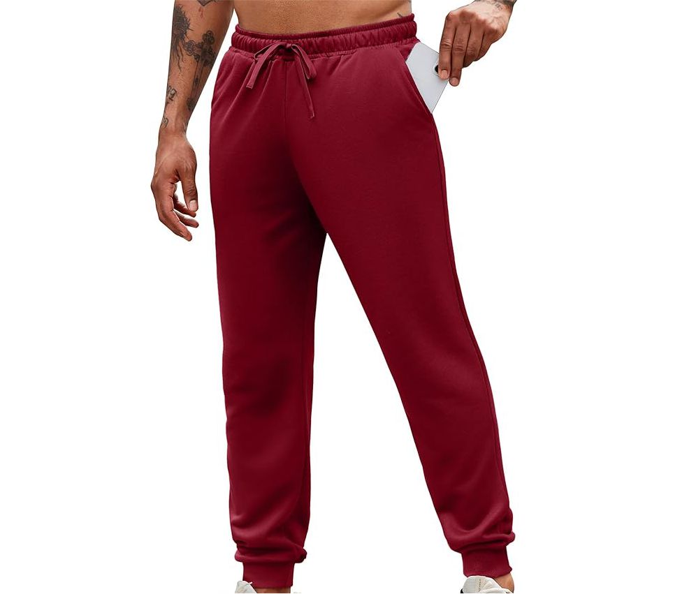 สีน้ำตาลแดง