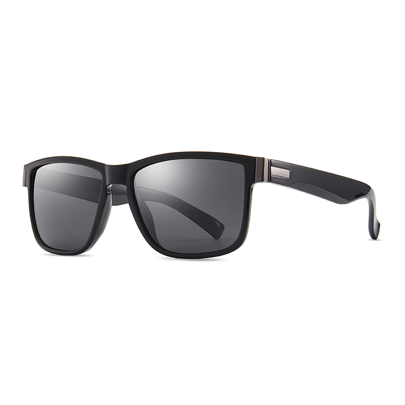 C1: Black/ Smoke