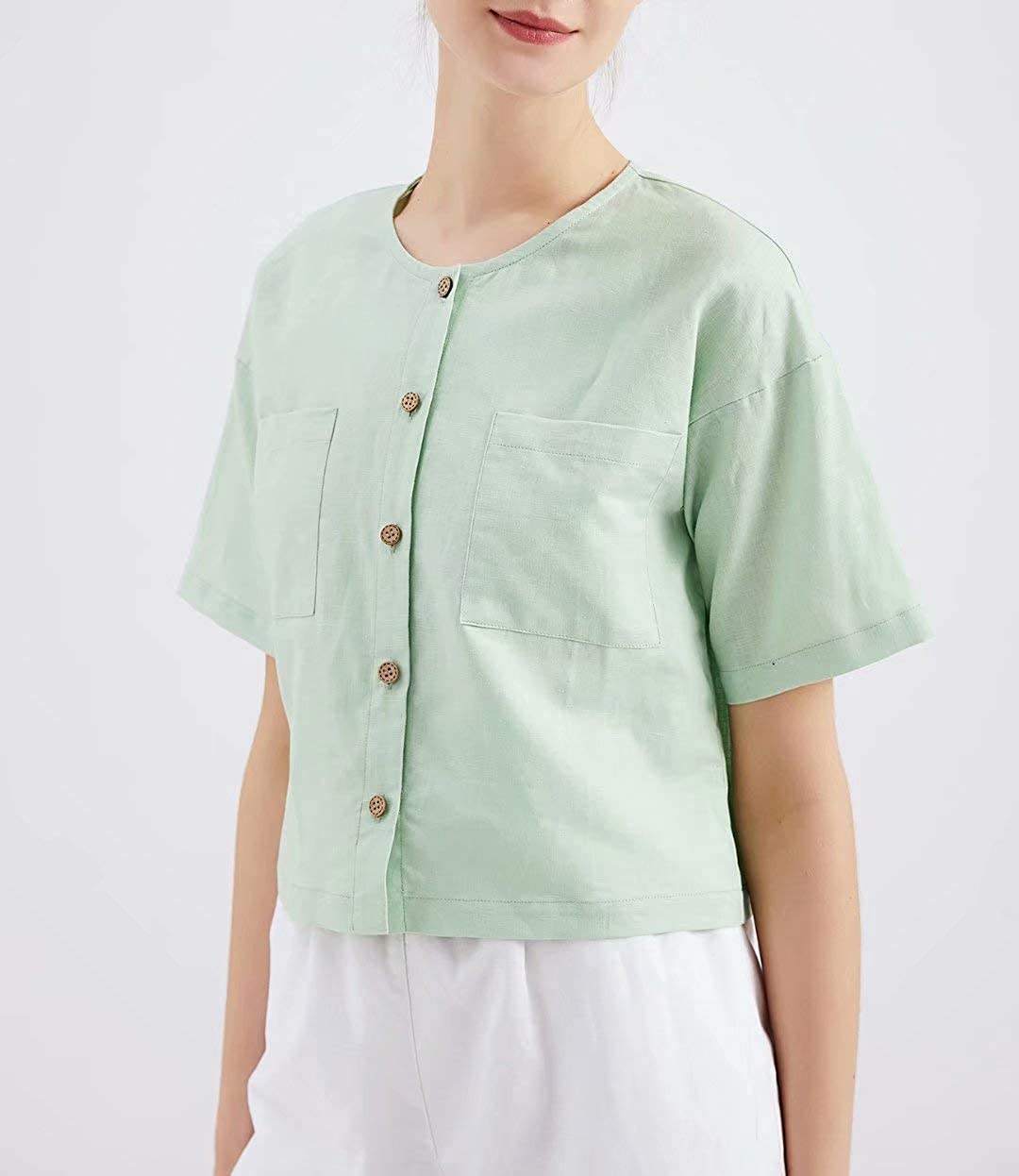 มีสีเขียวขุ่น