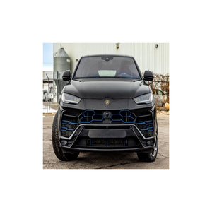 לאמבורגיני aventadador svj coupe עם עיצוב קל משקל, אווירודינמיקה פעילה, וכוח v12