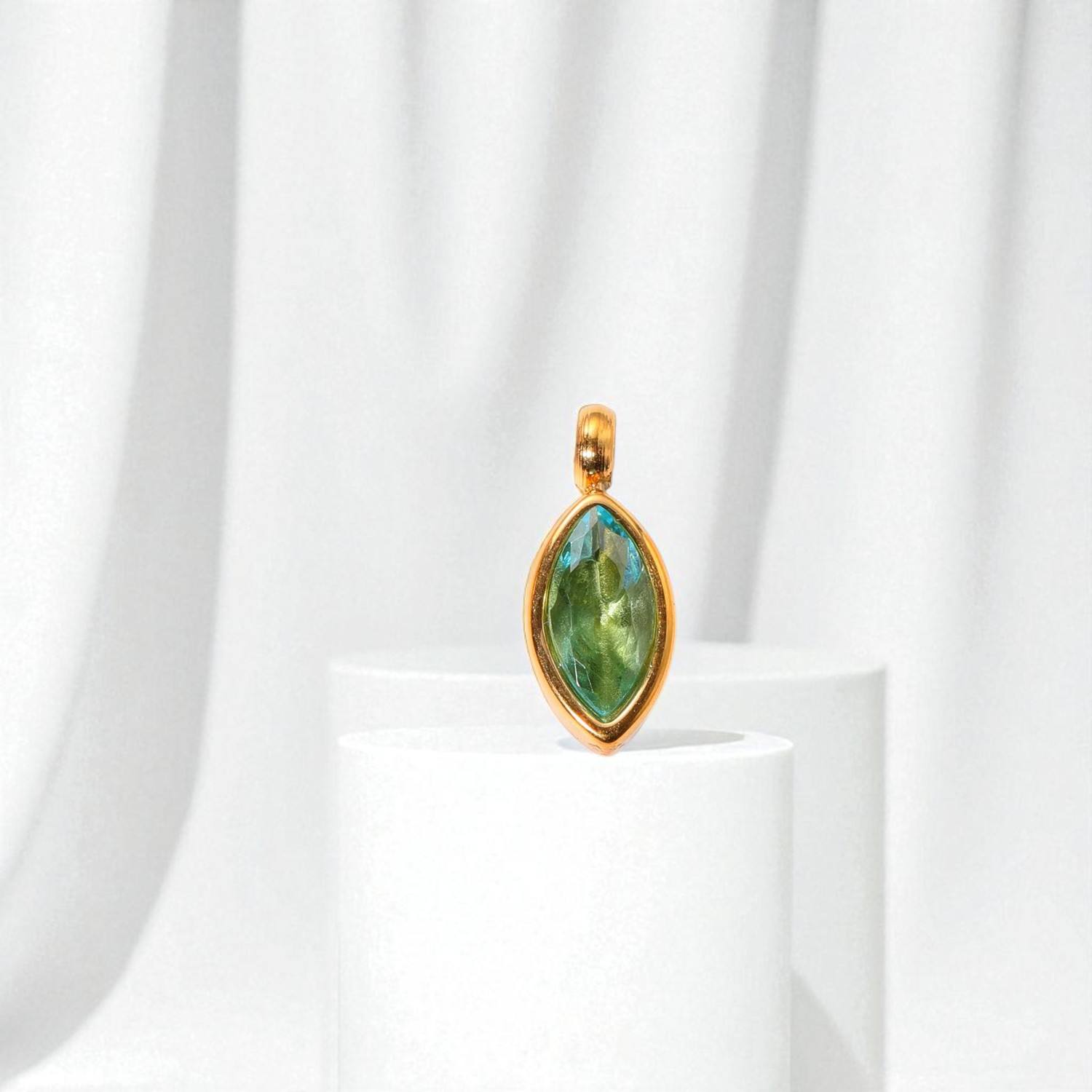 บุษราคัมสีฟ้า