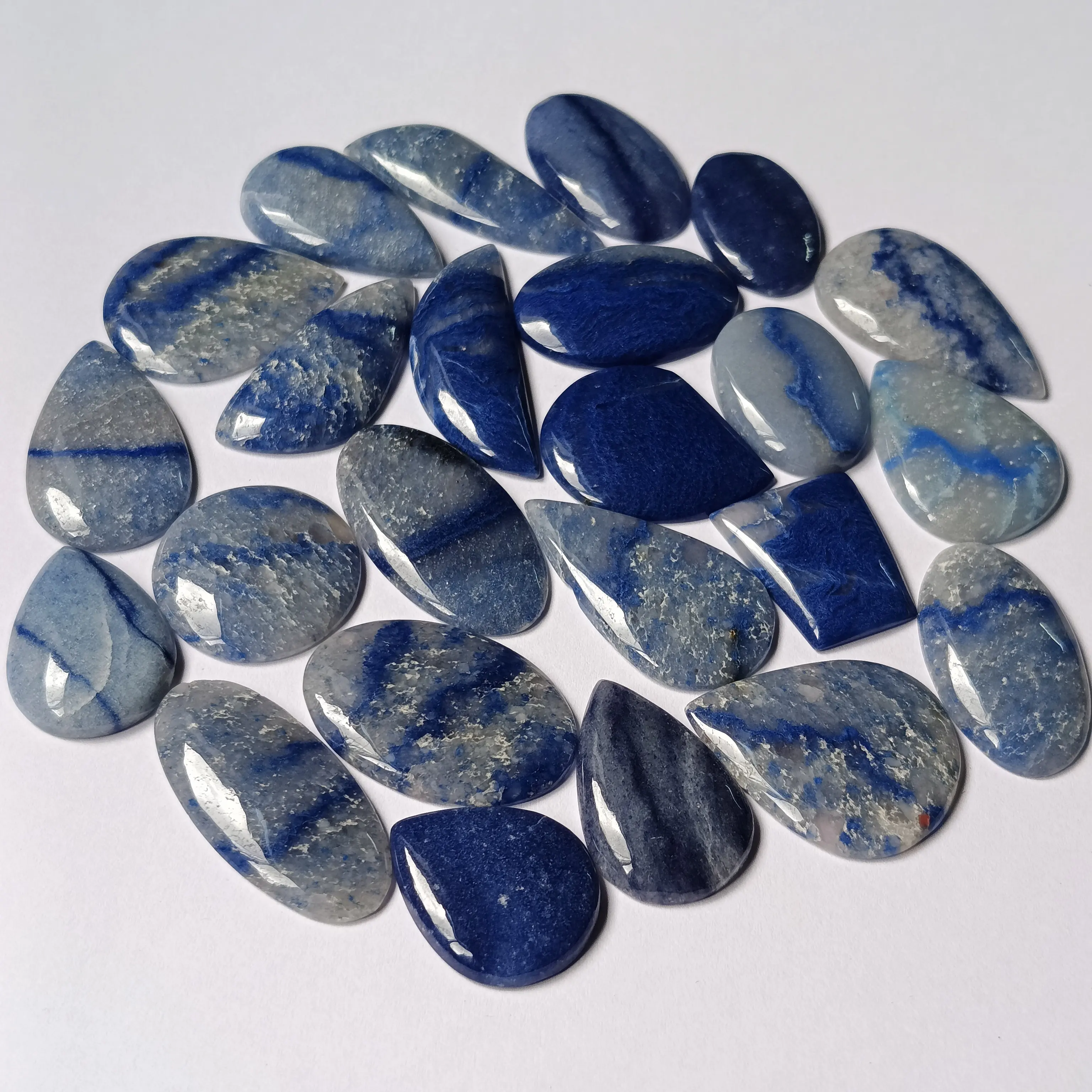 Piedra preciosa suelta de cuarzo azul natural para hacer joyas