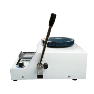 QK-68D manuale PVC Card VIP card stampante di codici convessi fai da te macchina/codificatore di data - Product Image 2