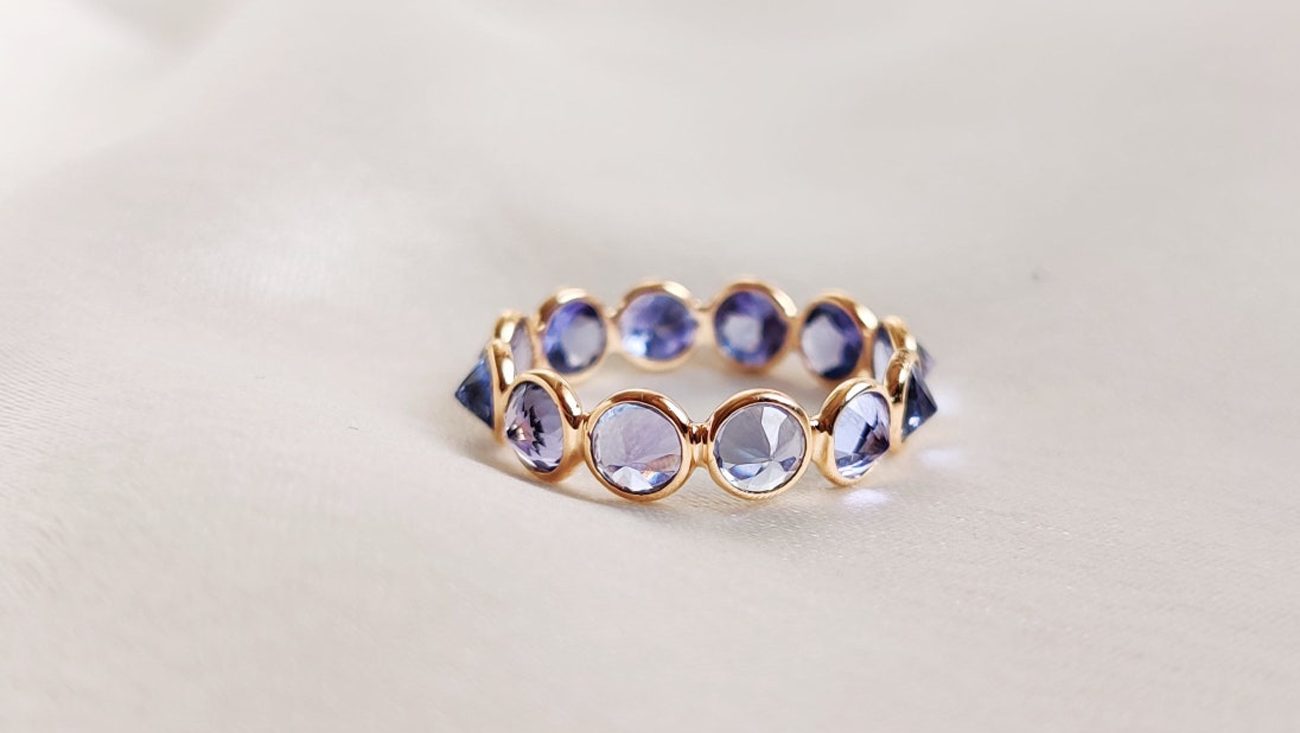 เช่นเดียวกับภาพ