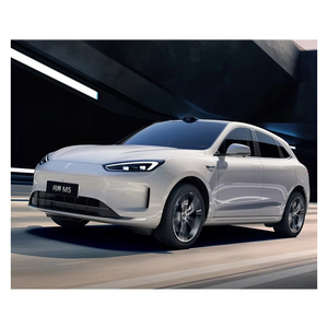 2025 bmmw MM5ทัวร์727 HP hybrrid waagon กับ060 MPH ใน3.4วินาที, 189ไมล์ต่อชั่วโมงและ61กม. ช่วงไฟฟ้า