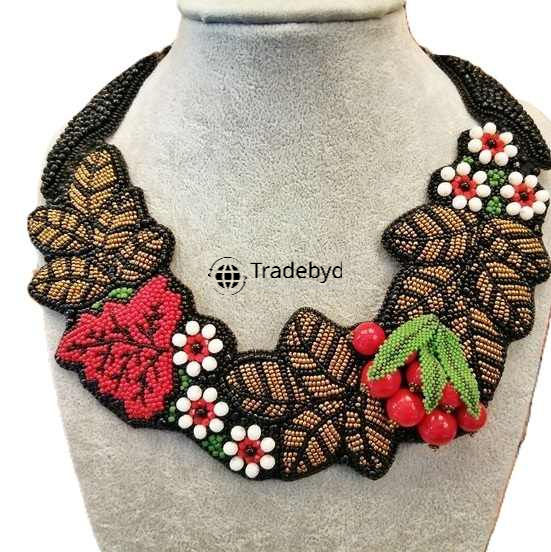 Available in different colore