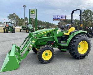 新しいjohn deerトラクターjohnn deere 3038Eコンパクトユーティリティトラクター4WD E-ハイドロトラクターローダーとグラプルが発売中