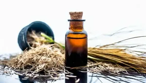 High Quality Pure Vetiver <strong>Oil</strong> From <strong>India</strong> for Daily Use - Product Image 2