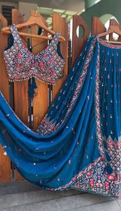 排他的なファッショナブルなインドのデザイナーブライダルLehengaCholi Gota Patti Work Bollywood Fashion <span class=keywords><strong>Ghagra</strong></span> Choli From India