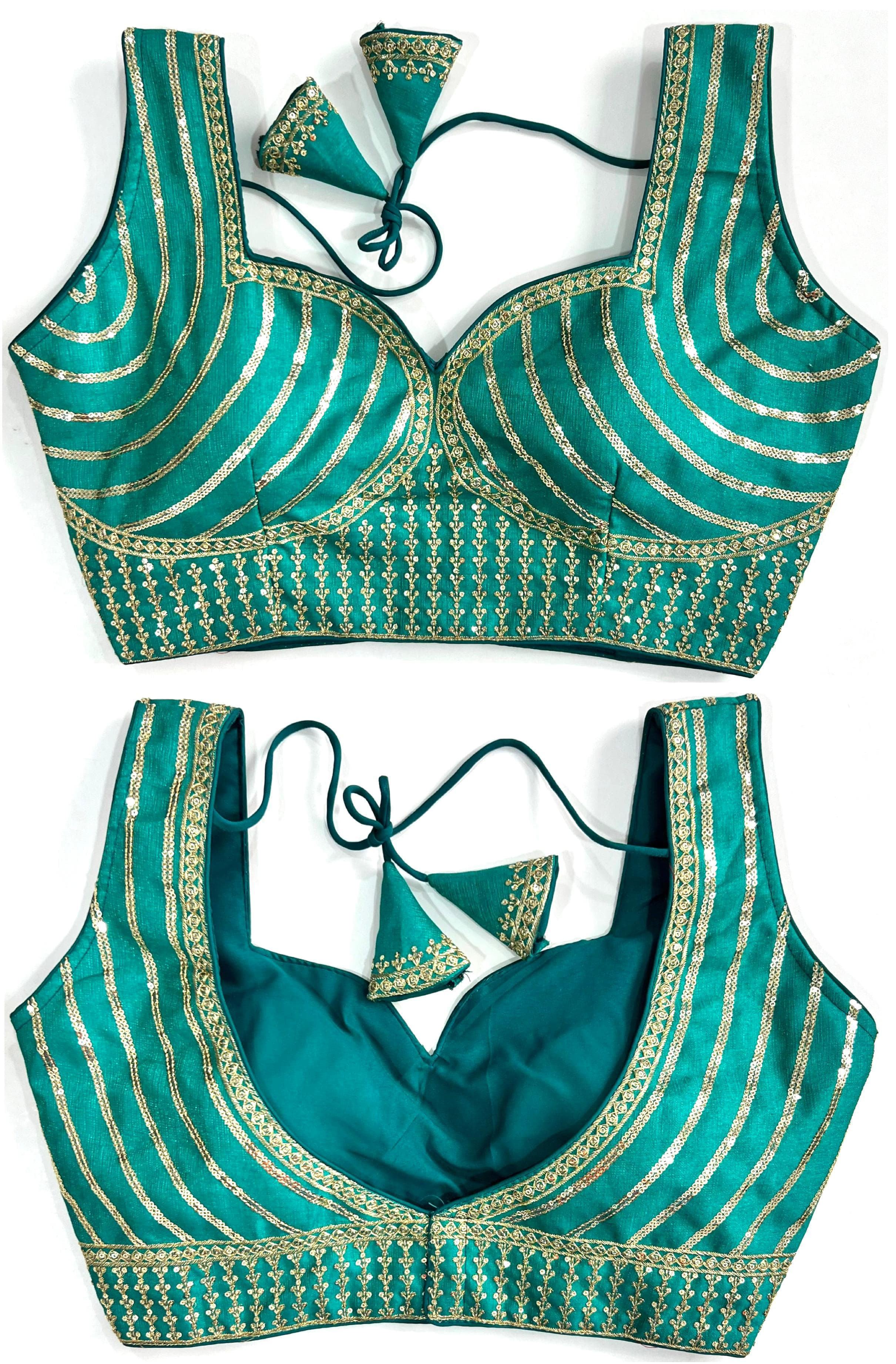 มีสีเขียวขุ่น