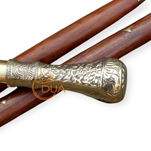 复古风格的手杖，采用黄铜手柄，设计复杂。 - Product Image 4