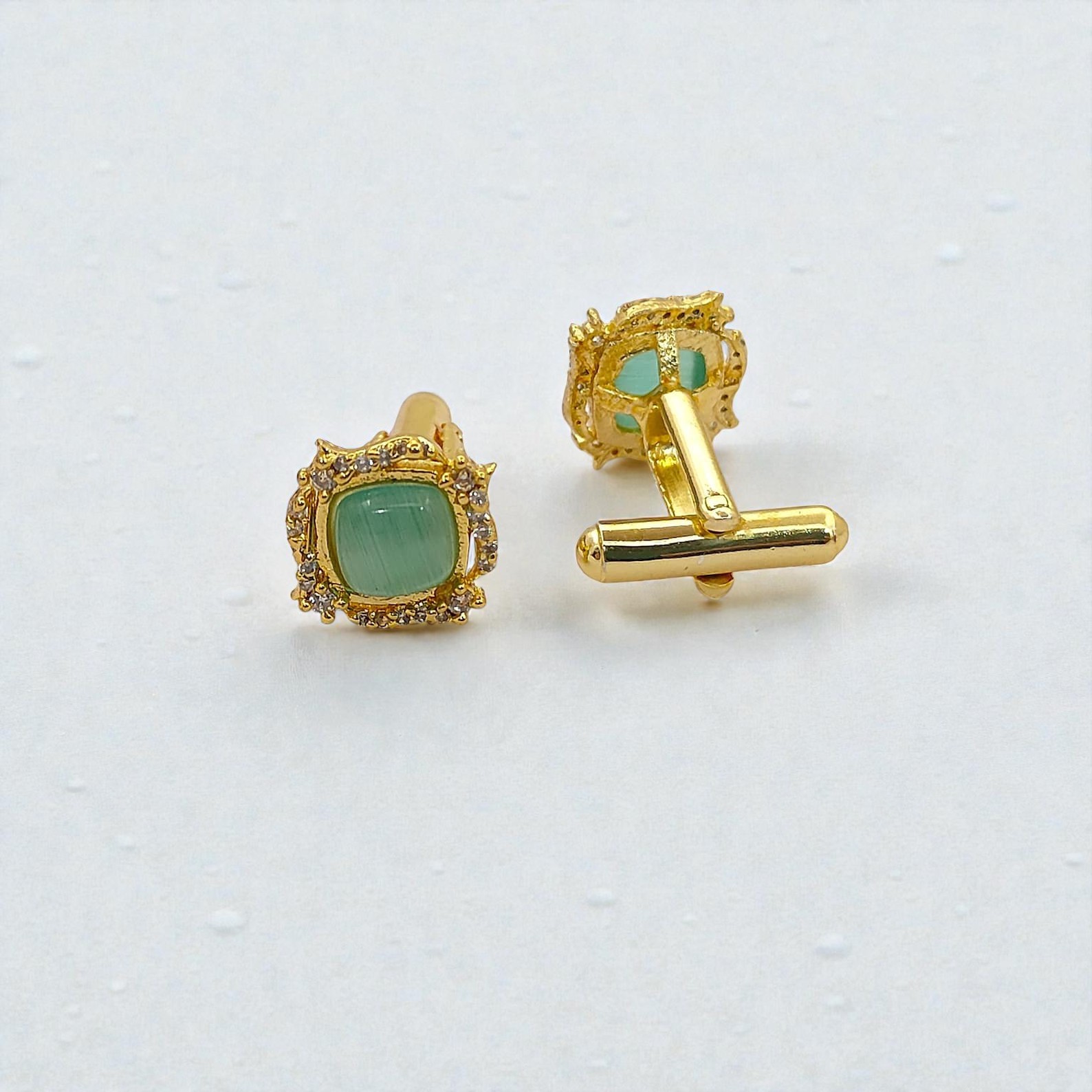 แคลเซโดนีสีเขียว