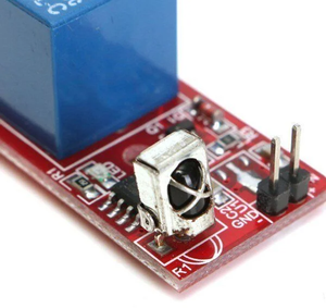 DC 5V 12V 1-Kanal-Relaismodul Infrarot-IR-Fernbedienung 1 CH Relais-Fahrplatinen-Controller für elektronische Heimwerker