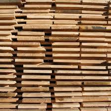 FSC sertifikalı Premium taze kesilmiş kayın kareleri için 300 m3 oteller için ihracat katı ahşap panoları için hazır
