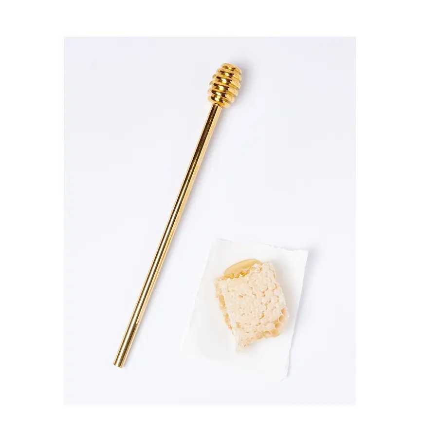 Cuchara de cucharón de miel de latón de diseño antiguo con mango largo Color dorado forma personalizada Infusor de té cuchara de latón para la venta