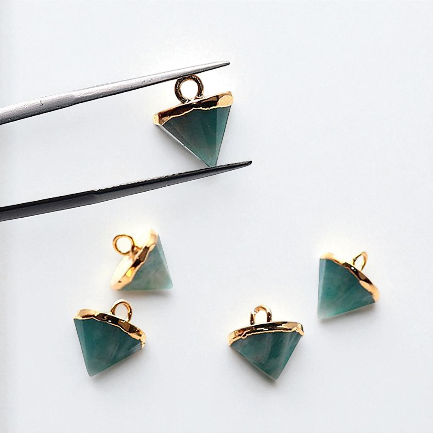 แอมะซอไนต์