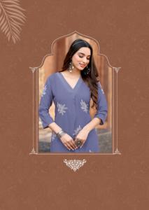 プレミアムヘビーコットンフレックスプリントSalwar Kameez Party Kurtiスレッドワーク付き
