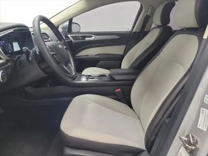 2019 Ford Fusion SE - Product Image 2