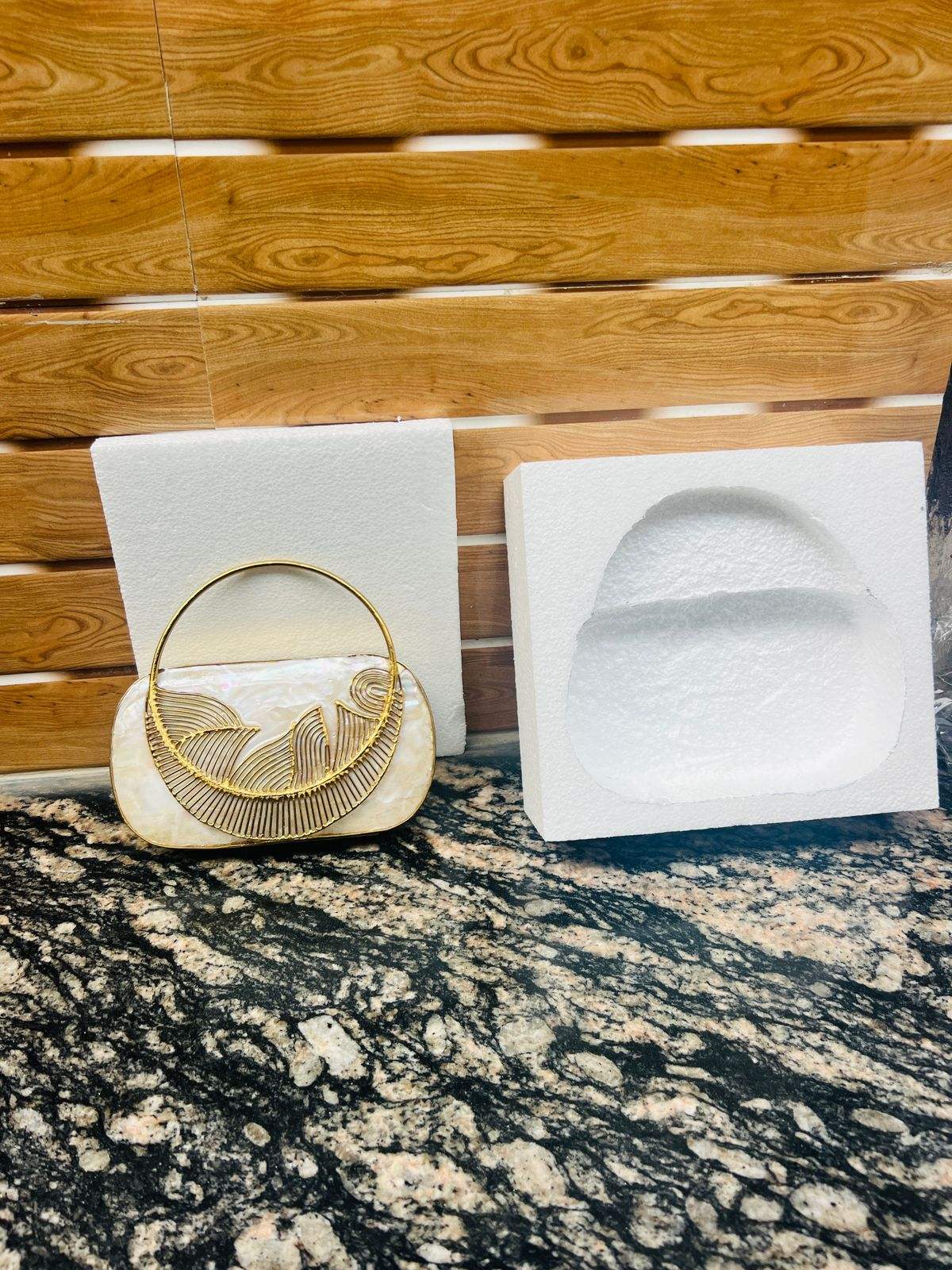 ธรรมชาติ