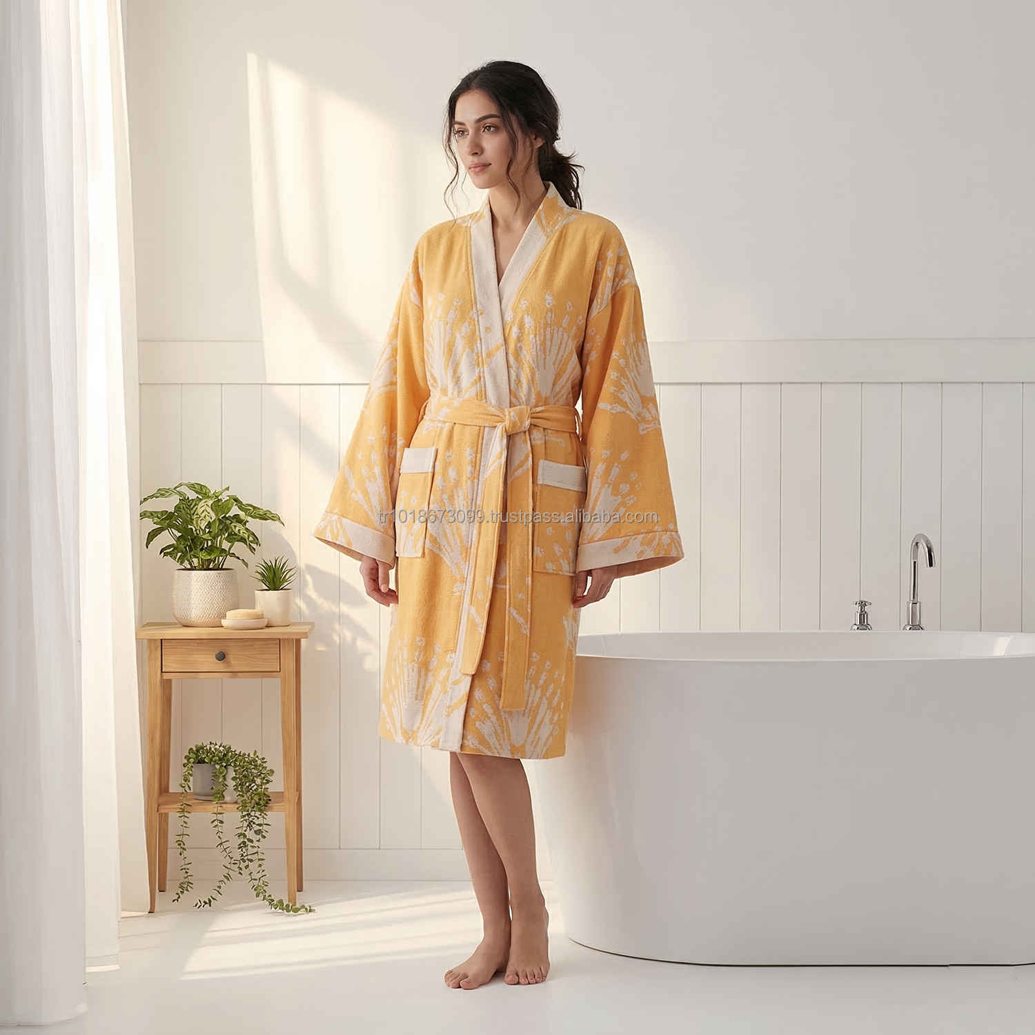 nacre yellow