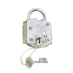 Yüksek kaliteli demir tuşları ve kilit özelleştirilmiş el yapımı hint antika üreme demir ped kilidi ihracatçısı - Product Image 5