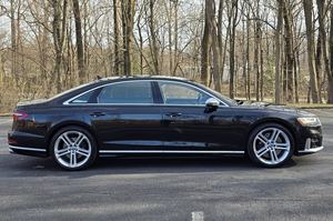 2020年アウディS8 <span class=keywords><strong>CAR</strong></span>きちんと使用された<span class=keywords><strong>R8</strong></span>モデル左ステアリングレザーシートパノラマサンルーフ付き