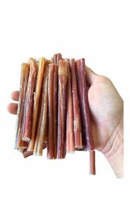天然霸王牛肉肉棒狗咀嚼散装价格宠物零食来自印度，用于狗食