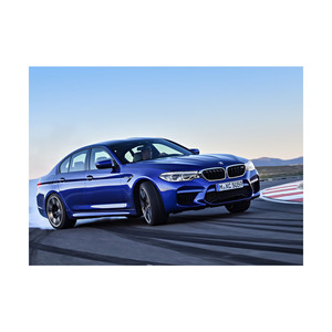 BMW M5 f90'ın heyecan verici sürüş dinamikleri, bir performans isteyen araba tutkunları için ideal - Product Image 4