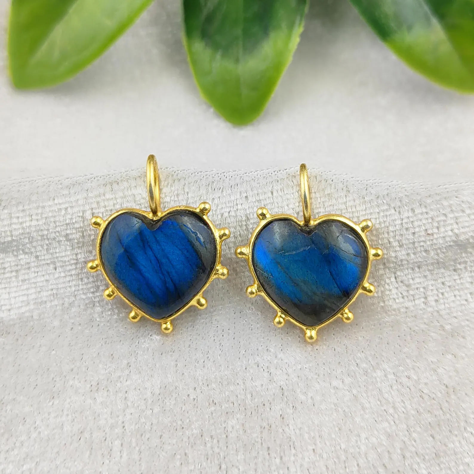 ลาบราดอไลท์