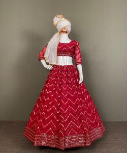 花式新设计师儿童派对穿<span class=keywords><strong>lehenga</strong></span> <span class=keywords><strong>choli</strong></span>为婴儿美丽的蓝色最新到来的民族服装