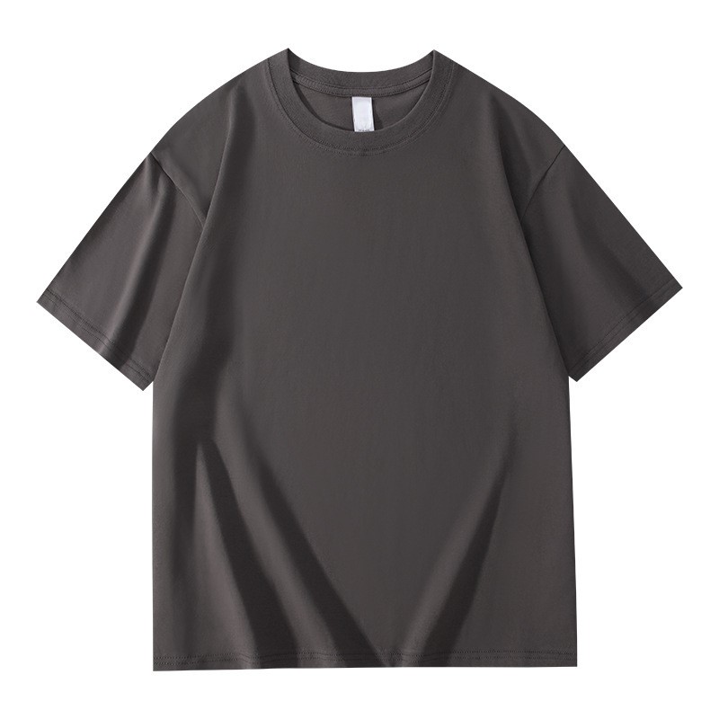 สีเทาเข้ม