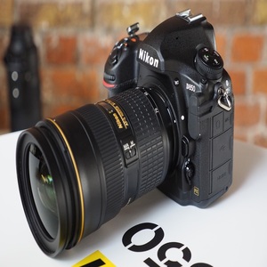 高品質Nikons D850-NikonsフルフレームDSLR、45.7mp BSI CMOSセンサー、4Kビデオ - Product Image 1