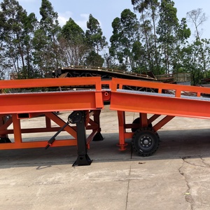 Container Quay Bridge Carretilla elevadora Nivelador de almacén Descarga Camiones de carga hidráulica Móvil para plataforma Camión Muelle Rampa amortiguadora