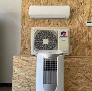 2024 yeni tasarım GREE 24000 Btu AC DC hibrid 48V taşınabilir klima RV Split üniteleri için güneş AC klima hava