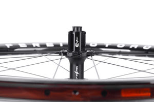 Ferei T serisi UCI sertifikalı 700C yol disk fren karbon tekerlek, karbon ispitli tekerlek performansını bir sonraki seviyeye taşıyor - Product Image 6