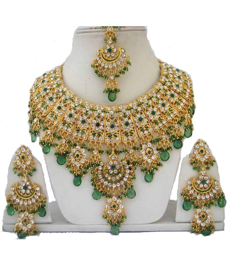 สีเขียว